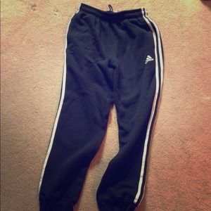 Men small adidas sweatpants